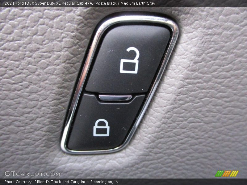 Agate Black / Medium Earth Gray 2021 Ford F350 Super Duty XL Regular Cab 4x4