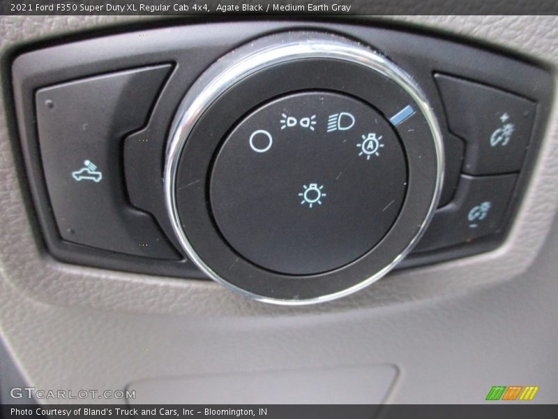 Controls of 2021 F350 Super Duty XL Regular Cab 4x4