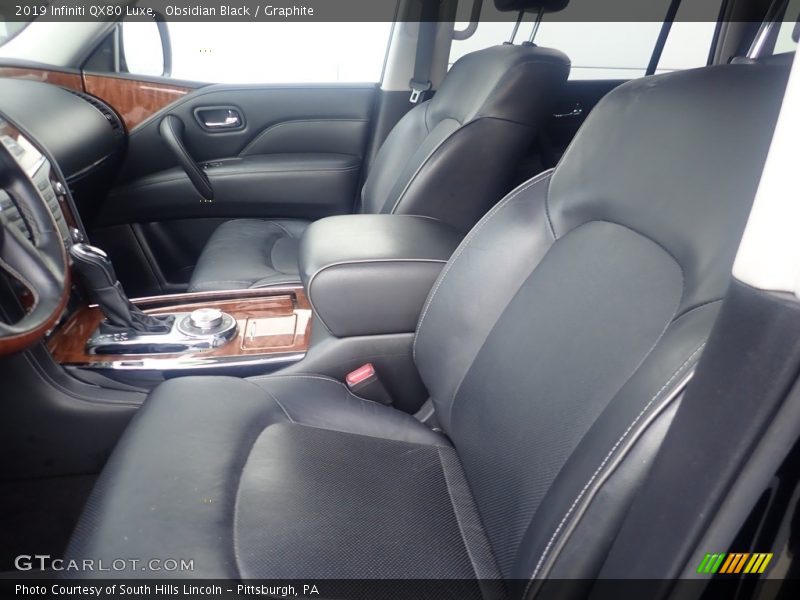 Front Seat of 2019 QX80 Luxe