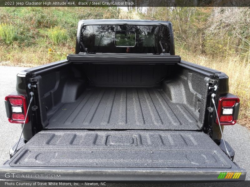 Black / Steel Gray/Global Black 2023 Jeep Gladiator High Altitude 4x4