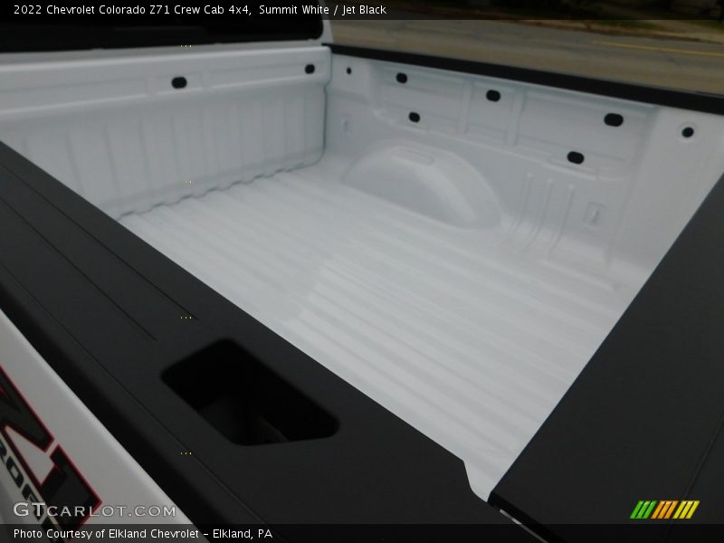 Summit White / Jet Black 2022 Chevrolet Colorado Z71 Crew Cab 4x4