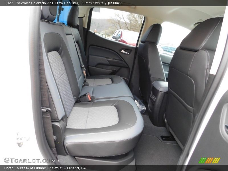 Summit White / Jet Black 2022 Chevrolet Colorado Z71 Crew Cab 4x4