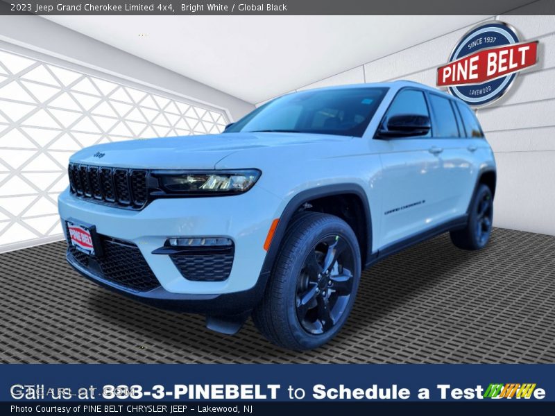 Bright White / Global Black 2023 Jeep Grand Cherokee Limited 4x4
