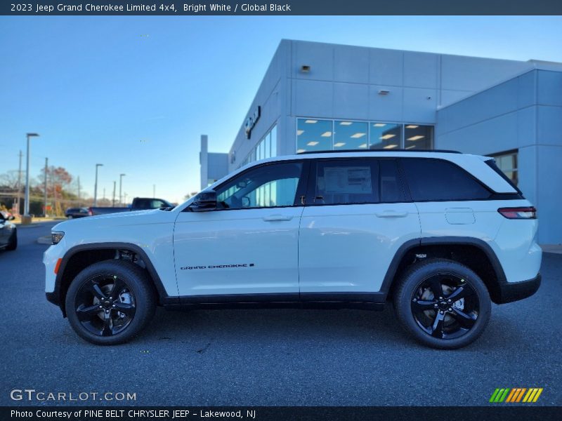 Bright White / Global Black 2023 Jeep Grand Cherokee Limited 4x4