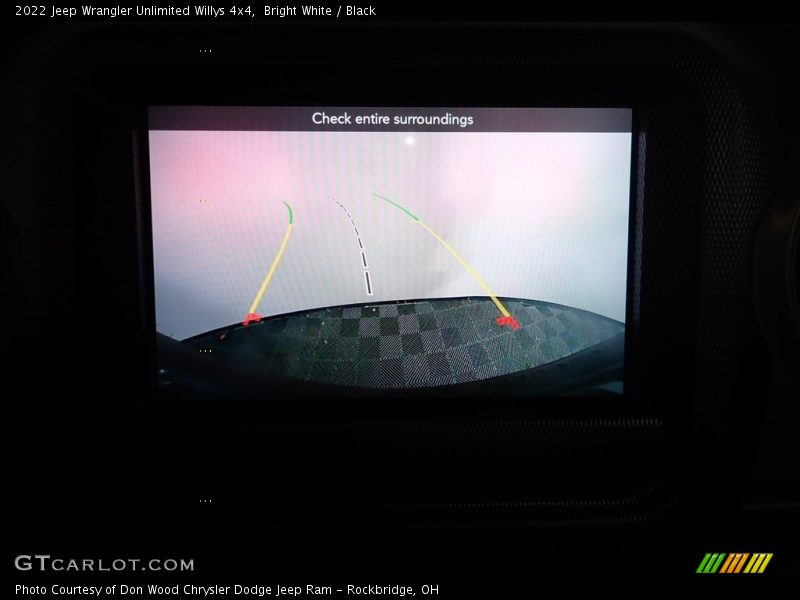 Bright White / Black 2022 Jeep Wrangler Unlimited Willys 4x4