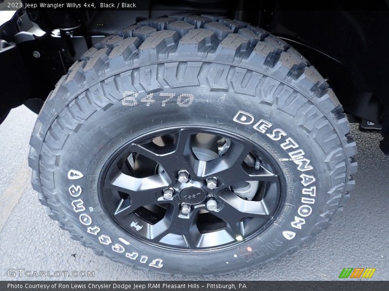 Black / Black 2023 Jeep Wrangler Willys 4x4
