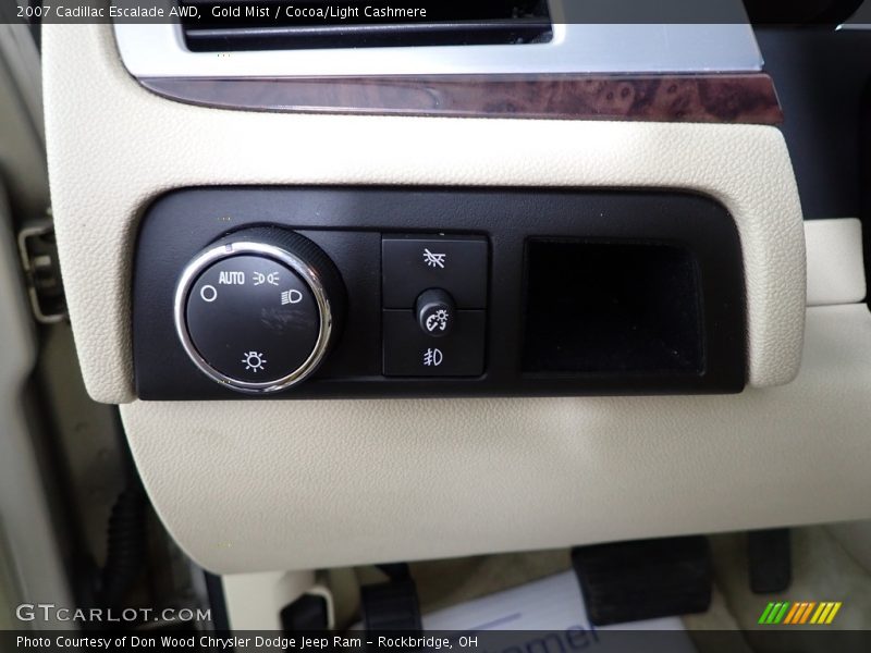 Gold Mist / Cocoa/Light Cashmere 2007 Cadillac Escalade AWD