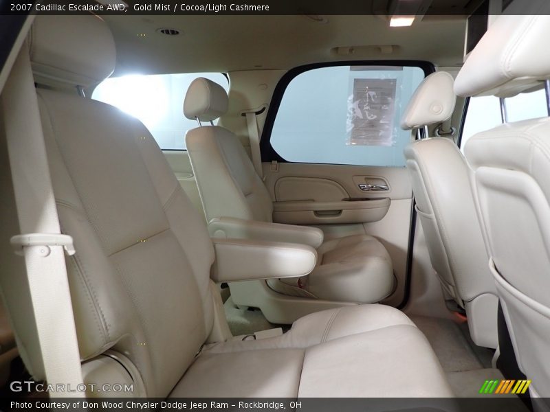 Gold Mist / Cocoa/Light Cashmere 2007 Cadillac Escalade AWD