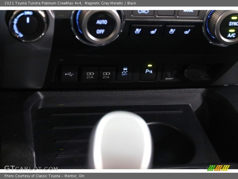Magnetic Gray Metallic / Black 2021 Toyota Tundra Platinum CrewMax 4x4