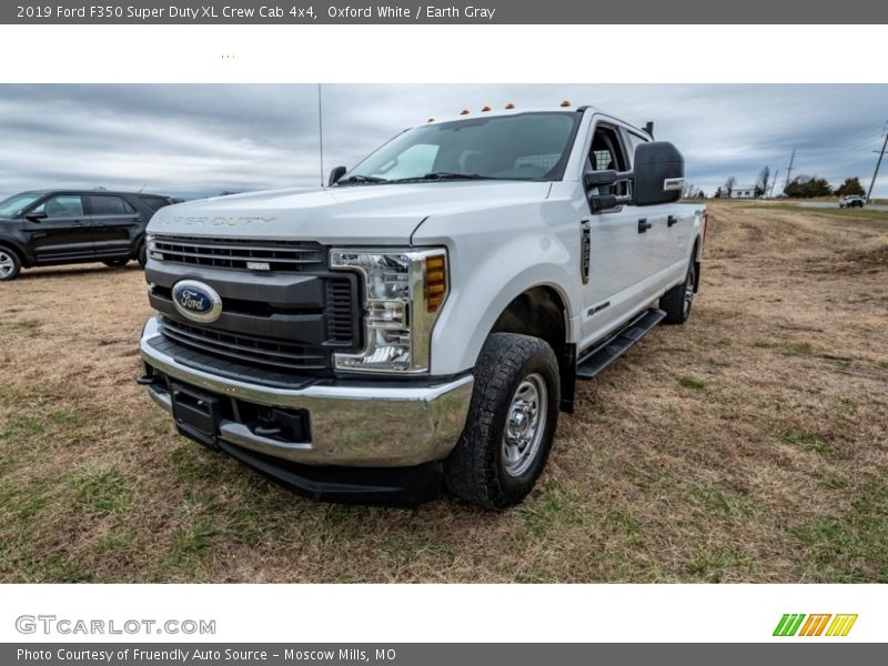 Oxford White / Earth Gray 2019 Ford F350 Super Duty XL Crew Cab 4x4
