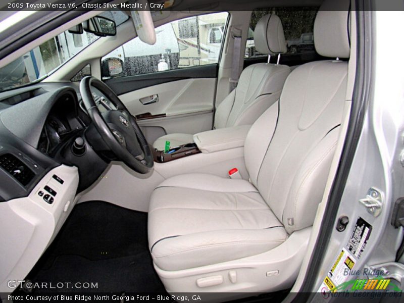 Classic Silver Metallic / Gray 2009 Toyota Venza V6