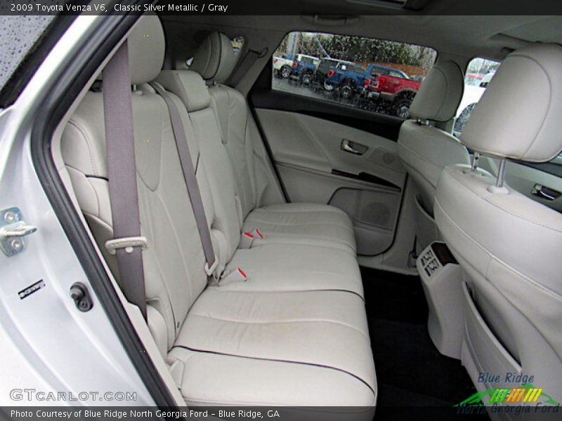 Classic Silver Metallic / Gray 2009 Toyota Venza V6