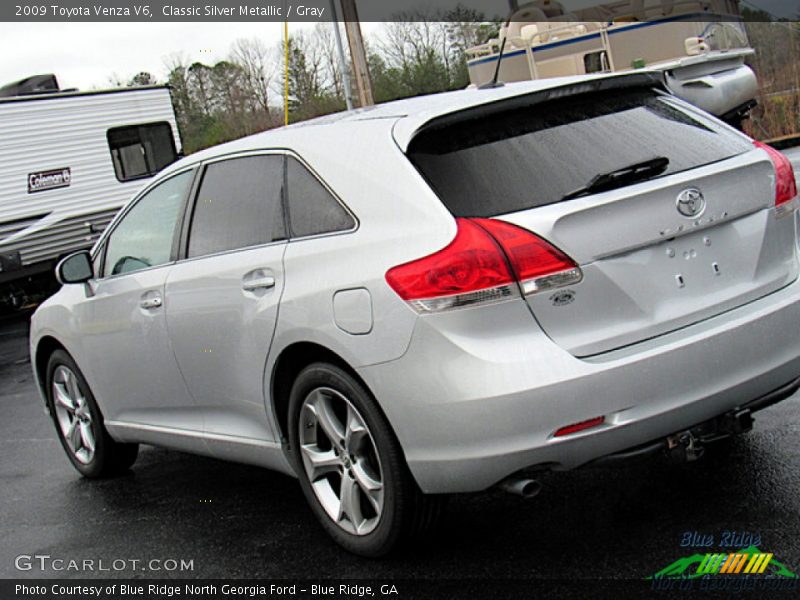 Classic Silver Metallic / Gray 2009 Toyota Venza V6