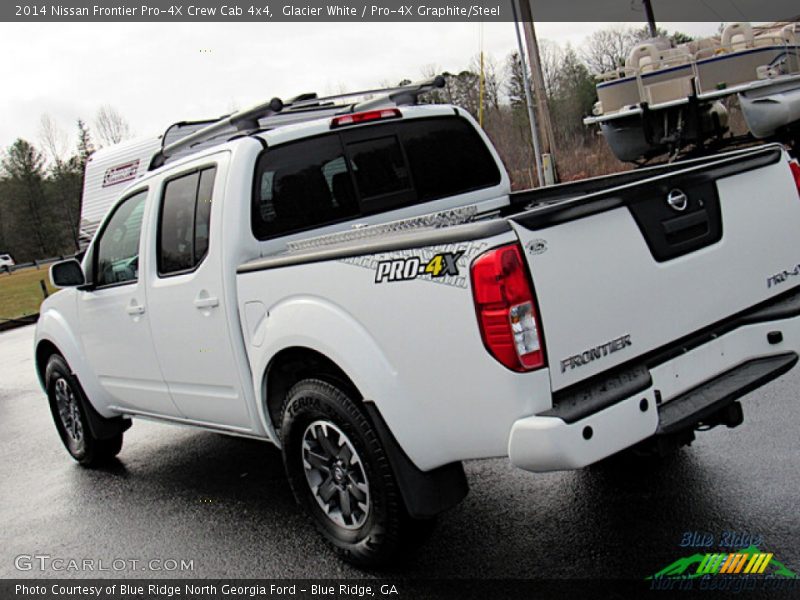 Glacier White / Pro-4X Graphite/Steel 2014 Nissan Frontier Pro-4X Crew Cab 4x4