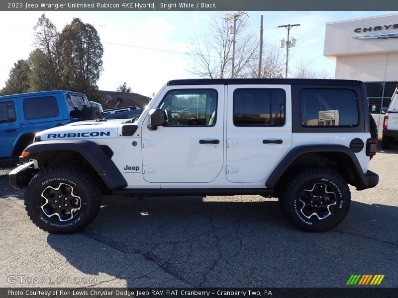 Bright White / Black 2023 Jeep Wrangler Unlimited Rubicon 4XE Hybrid
