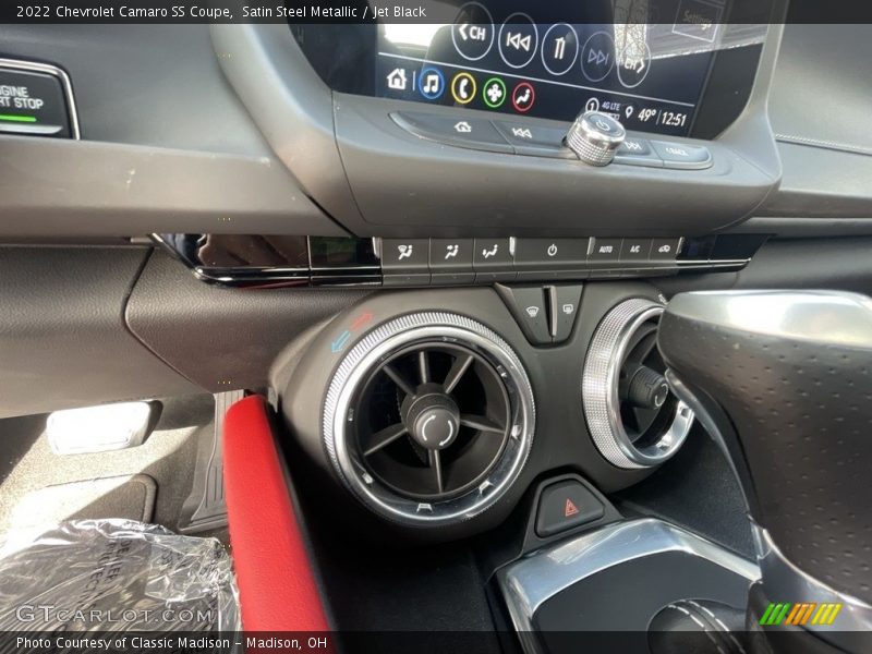 Controls of 2022 Camaro SS Coupe