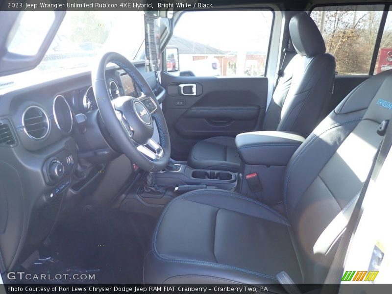 Bright White / Black 2023 Jeep Wrangler Unlimited Rubicon 4XE Hybrid