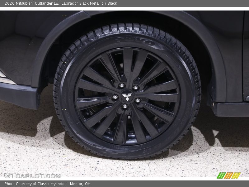 2020 Outlander LE Wheel