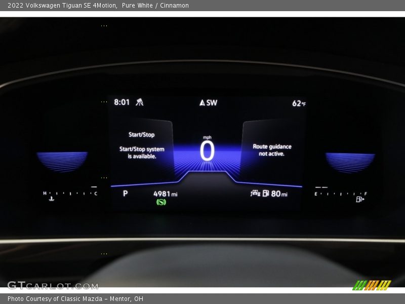 Pure White / Cinnamon 2022 Volkswagen Tiguan SE 4Motion