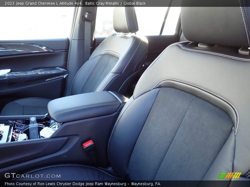 Baltic Gray Metallic / Global Black 2023 Jeep Grand Cherokee L Altitude 4x4
