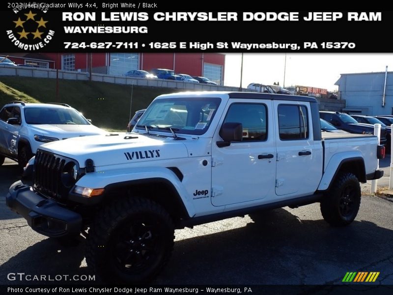 Bright White / Black 2023 Jeep Gladiator Willys 4x4