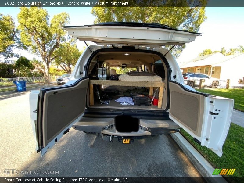  2002 Excursion Limited 4x4 Trunk