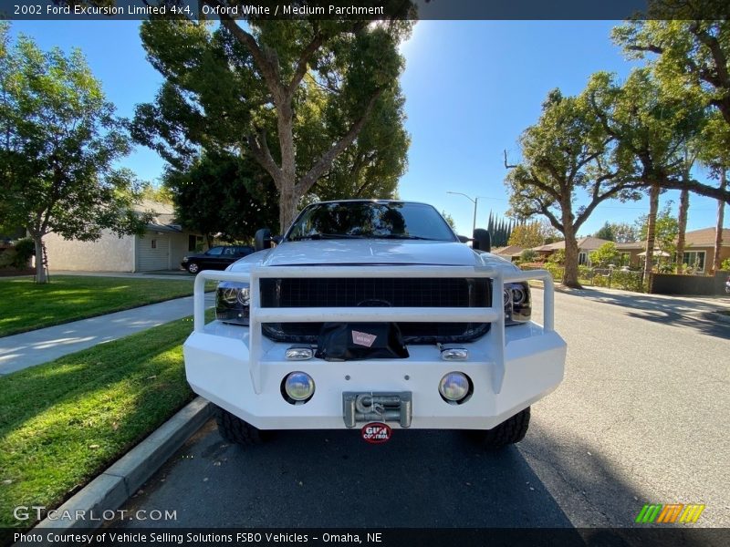 Oxford White / Medium Parchment 2002 Ford Excursion Limited 4x4