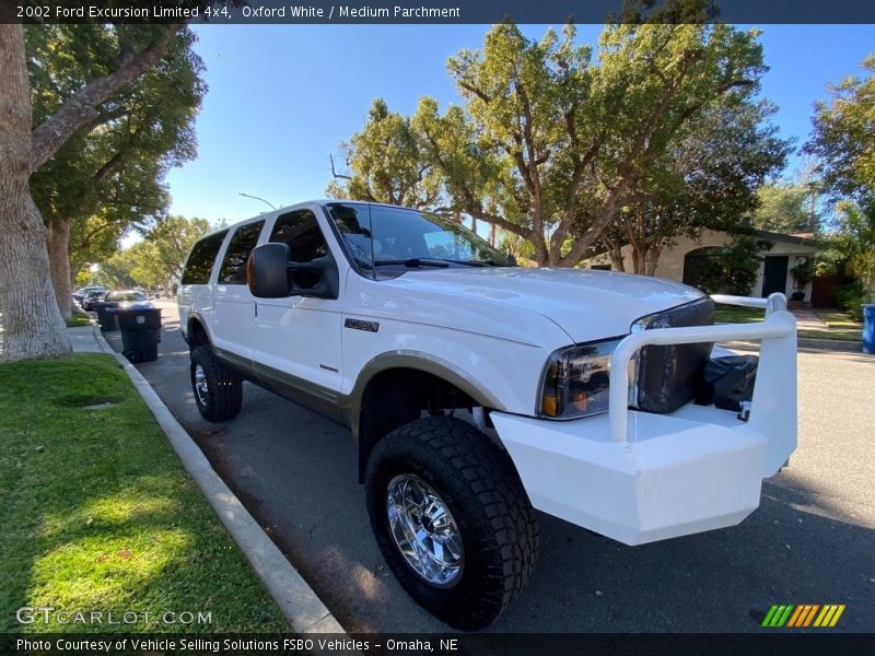 Oxford White / Medium Parchment 2002 Ford Excursion Limited 4x4