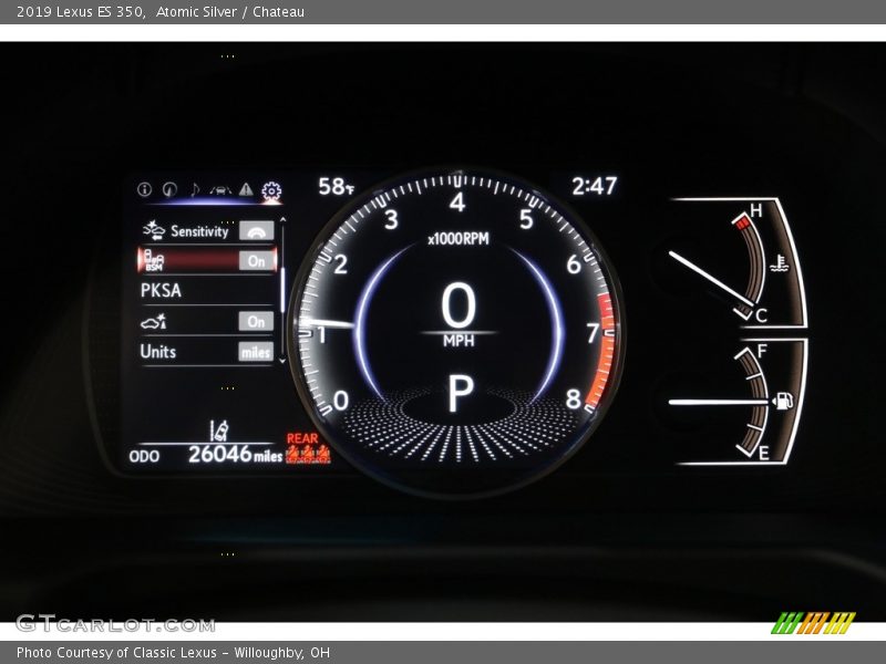 Atomic Silver / Chateau 2019 Lexus ES 350