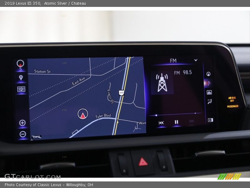 Atomic Silver / Chateau 2019 Lexus ES 350