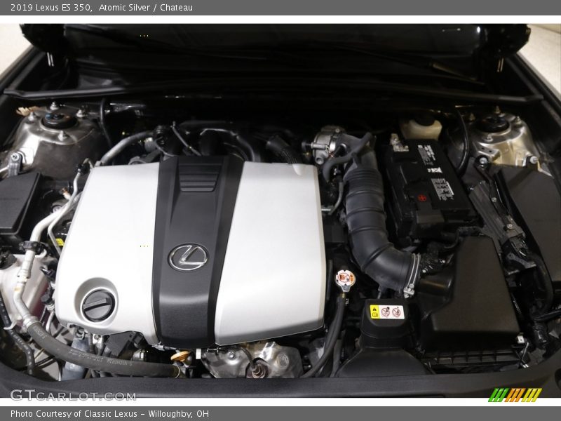 Atomic Silver / Chateau 2019 Lexus ES 350