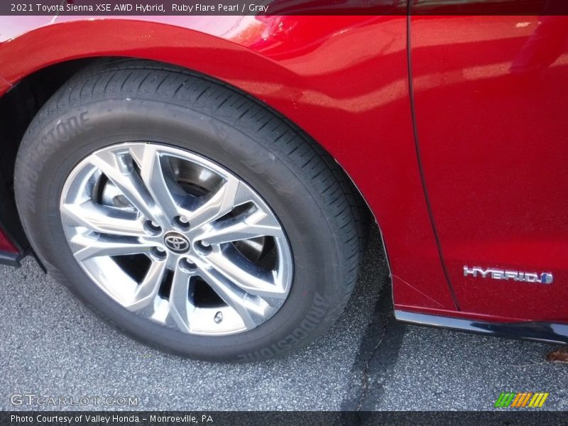 Ruby Flare Pearl / Gray 2021 Toyota Sienna XSE AWD Hybrid