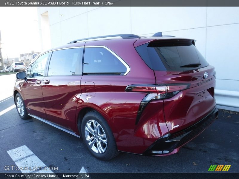 Ruby Flare Pearl / Gray 2021 Toyota Sienna XSE AWD Hybrid