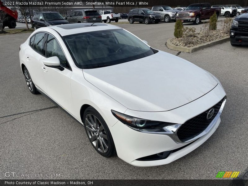 Front 3/4 View of 2021 Mazda3 Premium Sedan AWD