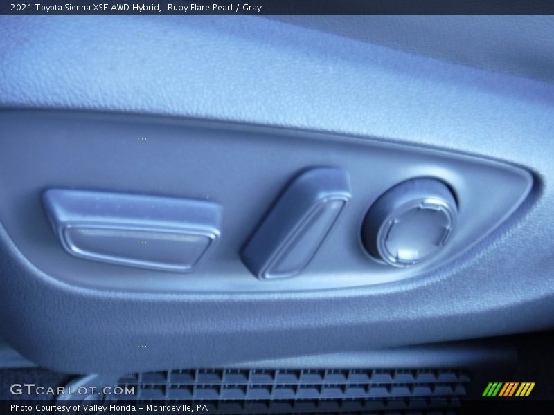 Ruby Flare Pearl / Gray 2021 Toyota Sienna XSE AWD Hybrid