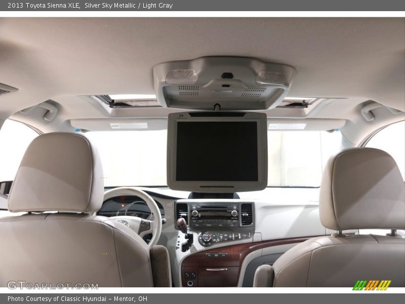 Silver Sky Metallic / Light Gray 2013 Toyota Sienna XLE