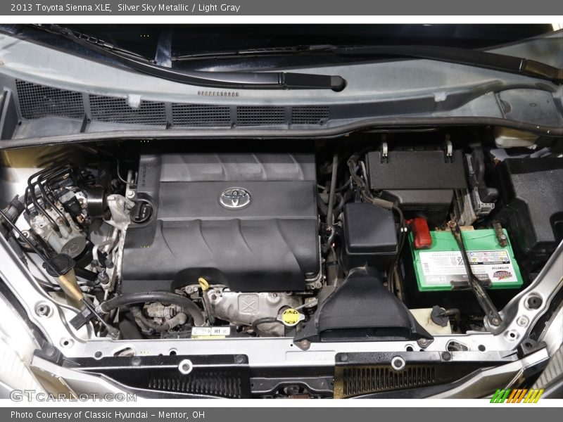 Silver Sky Metallic / Light Gray 2013 Toyota Sienna XLE