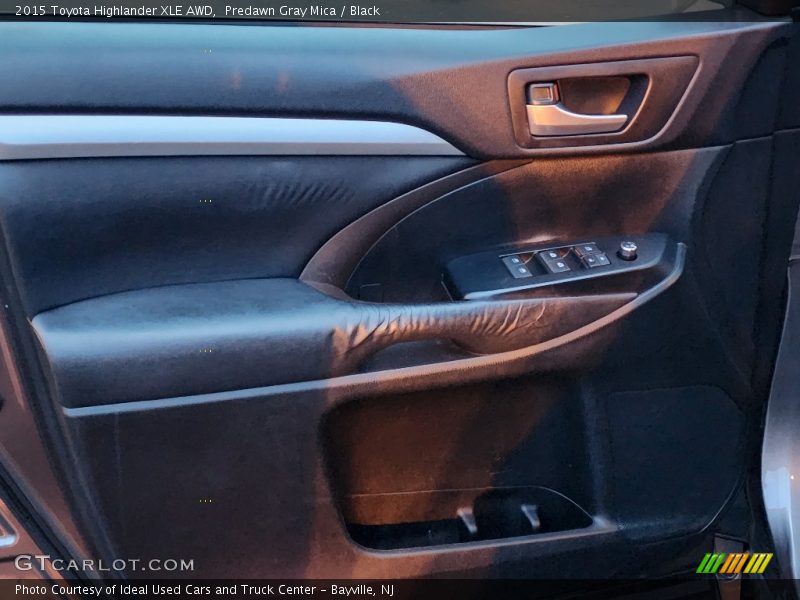 Predawn Gray Mica / Black 2015 Toyota Highlander XLE AWD