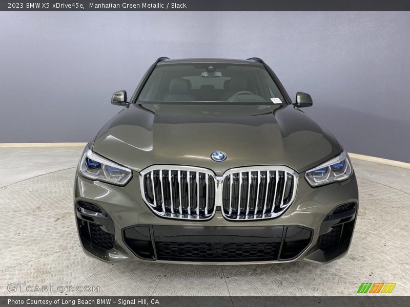 Manhattan Green Metallic / Black 2023 BMW X5 xDrive45e