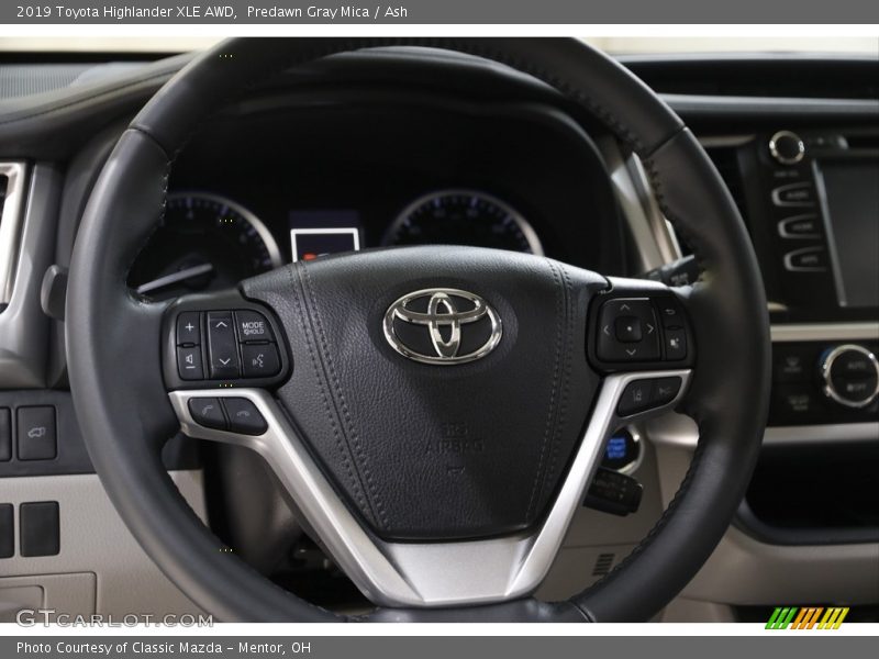 Predawn Gray Mica / Ash 2019 Toyota Highlander XLE AWD