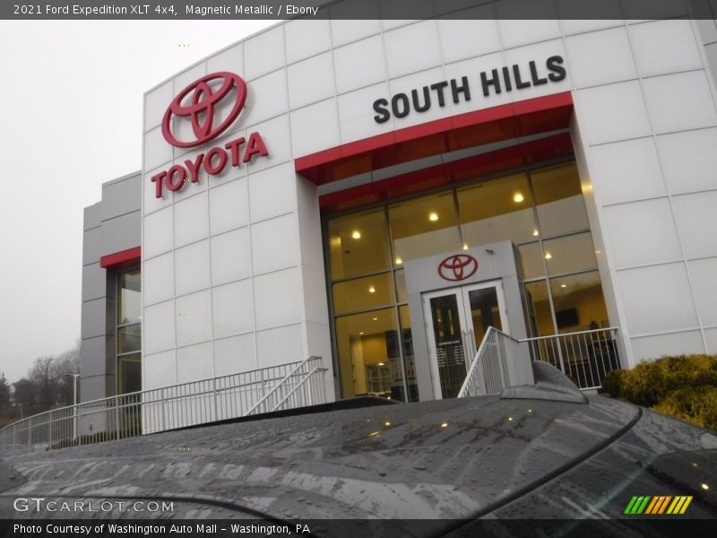 Magnetic Metallic / Ebony 2021 Ford Expedition XLT 4x4