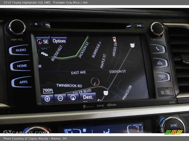 Predawn Gray Mica / Ash 2019 Toyota Highlander XLE AWD