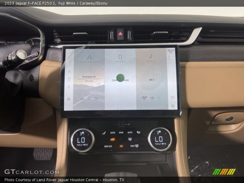 Fuji White / Caraway/Ebony 2023 Jaguar F-PACE P250 S
