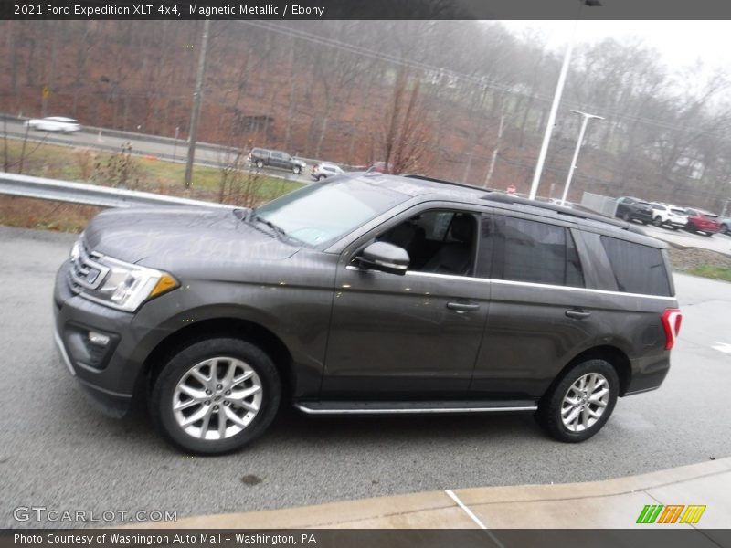 Magnetic Metallic / Ebony 2021 Ford Expedition XLT 4x4