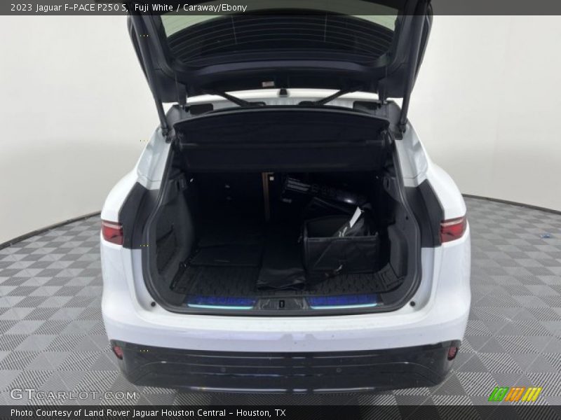 Fuji White / Caraway/Ebony 2023 Jaguar F-PACE P250 S