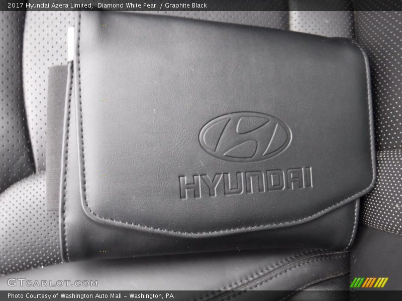 Diamond White Pearl / Graphite Black 2017 Hyundai Azera Limited