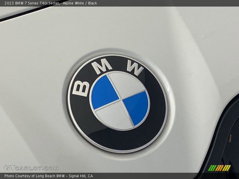  2023 7 Series 740i Sedan Logo