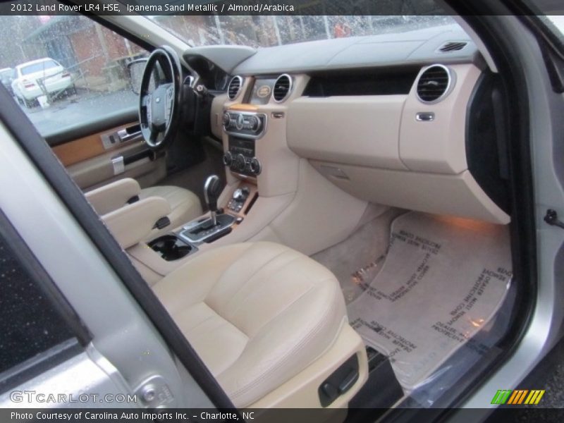 Ipanema Sand Metallic / Almond/Arabica 2012 Land Rover LR4 HSE