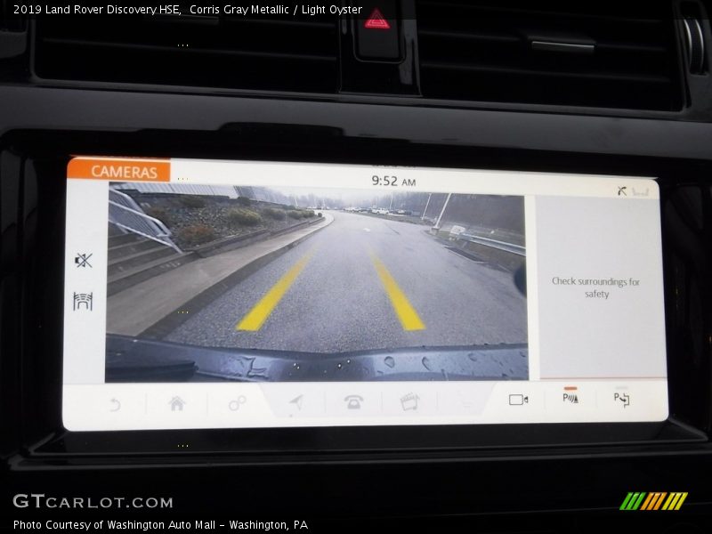 Corris Gray Metallic / Light Oyster 2019 Land Rover Discovery HSE