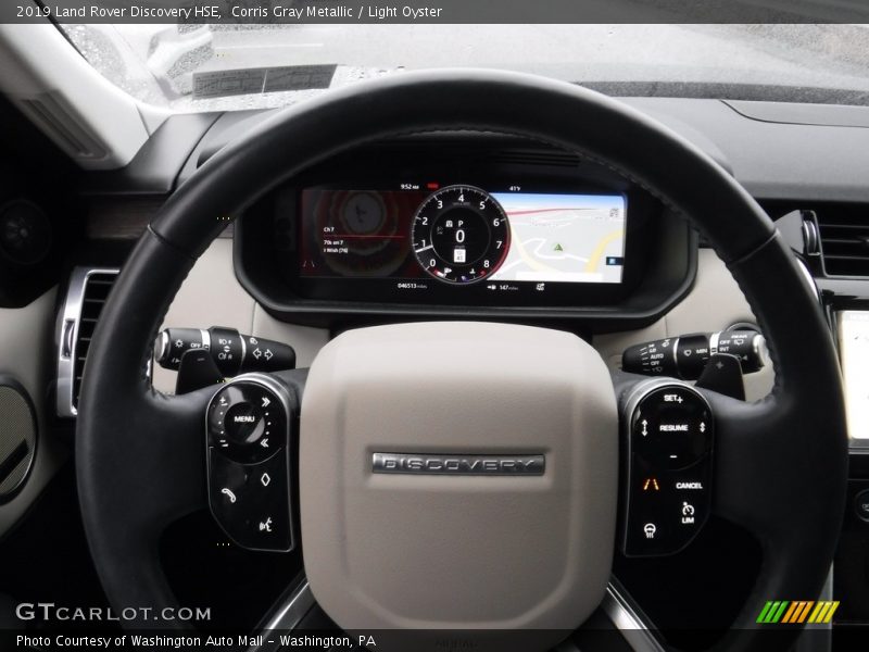 Corris Gray Metallic / Light Oyster 2019 Land Rover Discovery HSE